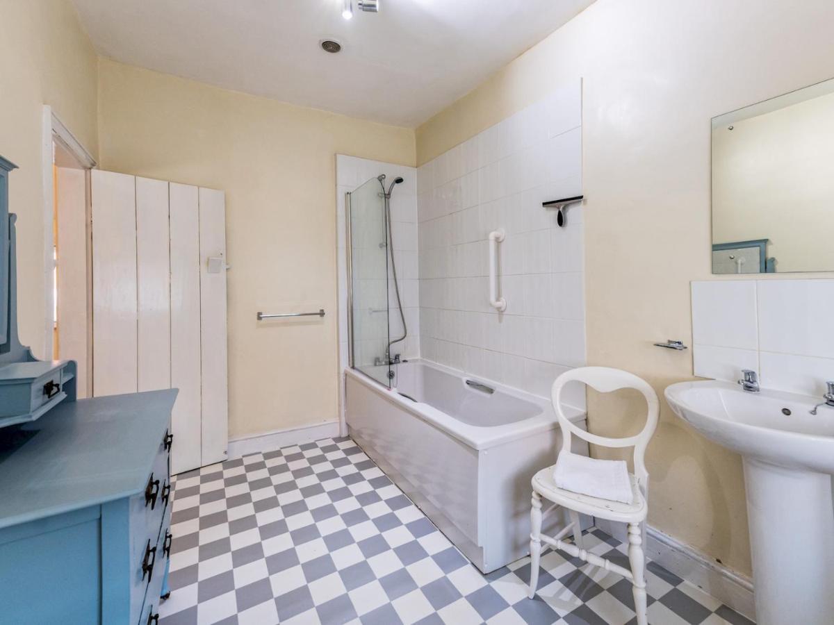 Pass The Keys Cosy 2 Bedroom Victorian Cottage Ludlow Ngoại thất bức ảnh
